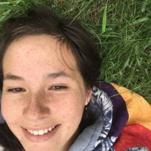 Meet your Posher, Ella